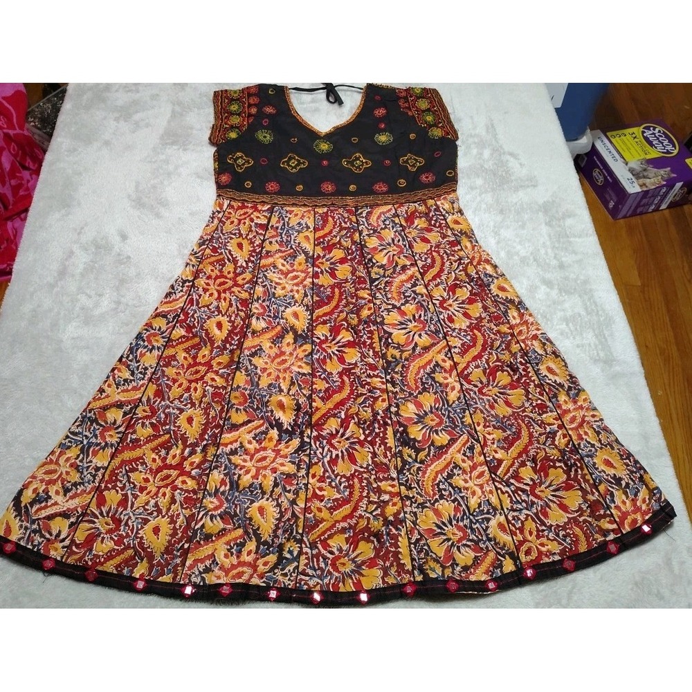 Indian Style Dress Women Small 6 Black Floral Embroidery Cap Sleeves Fancy